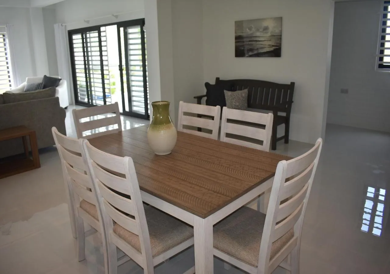 Vila Ocean 10 Cap Estate